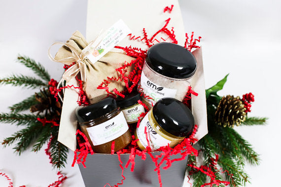 Holiday Spa Gift Box Deluxe